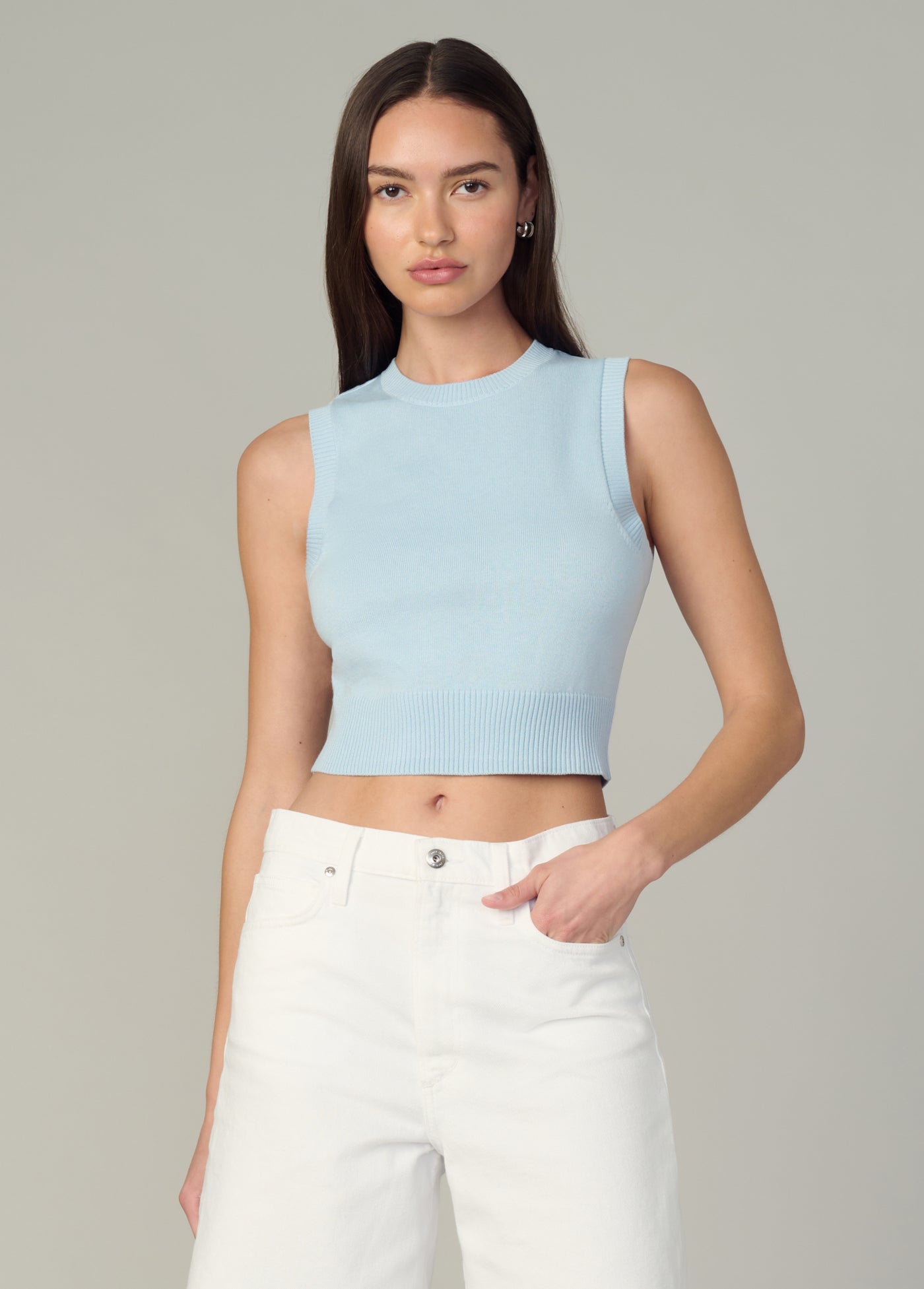 THE LAUREL SHRUNKEN SWEATER VEST